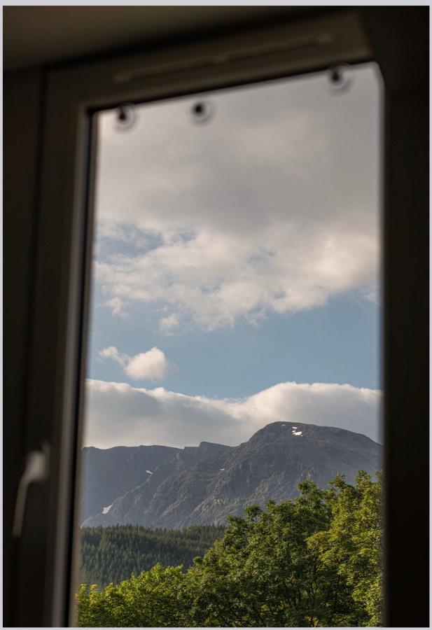 Breathing Space Fort William Kültér fotó